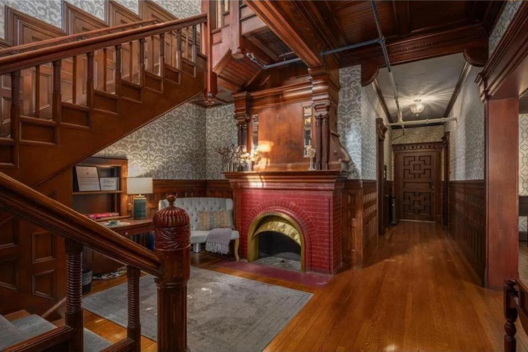 The New Victorian Mansion Bed & Breakfast Saint Paul Esterno foto