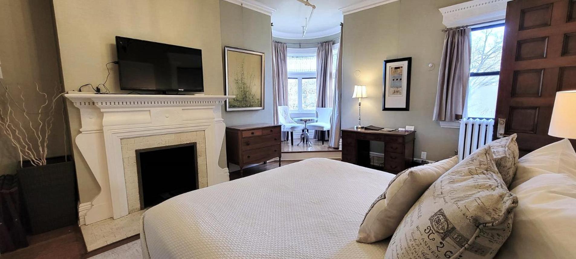 The New Victorian Mansion Bed & Breakfast Saint Paul Esterno foto