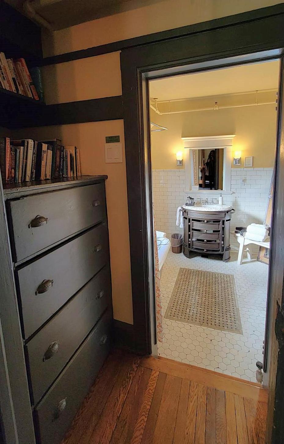 The New Victorian Mansion Bed & Breakfast Saint Paul Esterno foto