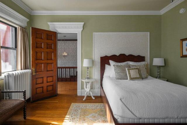 The New Victorian Mansion Bed & Breakfast Saint Paul Esterno foto
